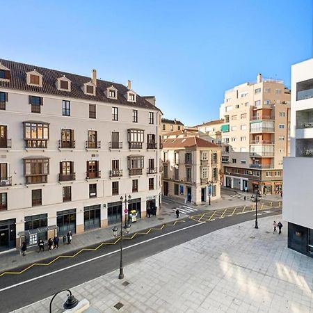 Amplio Piso En Atarazanas Apartment Malaga Bagian luar foto