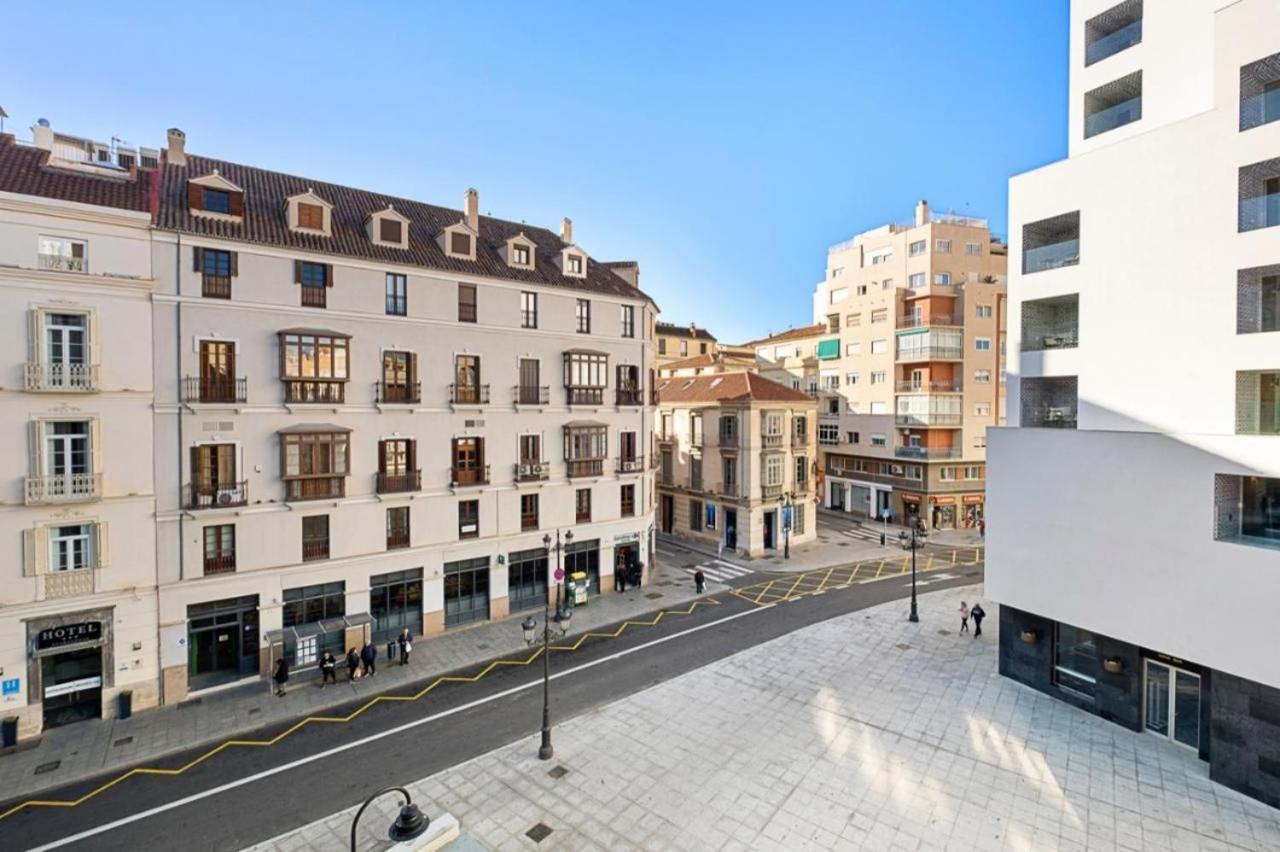 Amplio Piso En Atarazanas Apartment Malaga Bagian luar foto